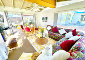A PLACE IN THE SUN Hotel - ADULTS ONLY Big Units, 24h Heated Pool & Spa in 1 Acre Park Prime Location, DOG Friendly, TOP Midcentury Modern Boutique Hotel 2
