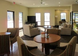 Econo Lodge 2