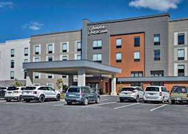 Hampton Inn & Suites Keene 4
