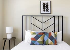 Bradenton Apartments by Landing 5