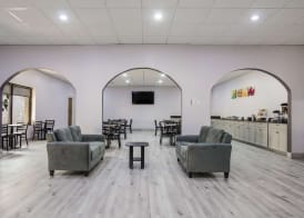 Quality Inn Grayville 3