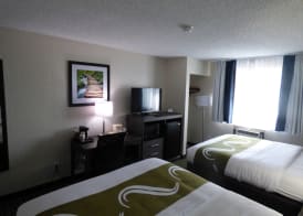 Quality Inn & Suites Leesburg Chain of Lakes 5
