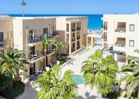 Atlantis Beach Hotel 4