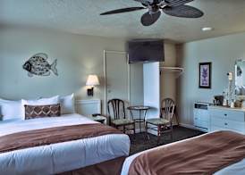 Lovers Point Inn 4