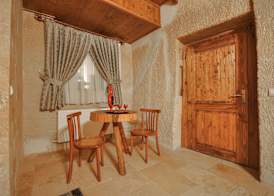 Nomads Cave Hotel & Rooftop 4