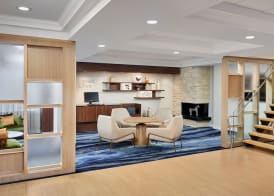Fairfield Inn & Suites by Marriott Ottawa Kanata 2
