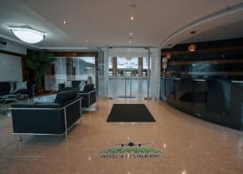 Runway Hotel 2