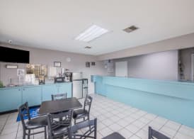 Americas Best Value Inn Giddings 3