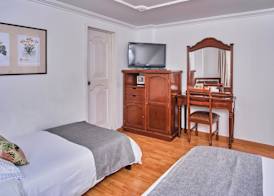Hotel Virrey Central 4