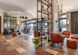 Cambria Hotel Washington DC Navy Yard Riverfront 5