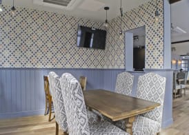 OYO Tamworth Arms Boutique Pub & Hotel 2