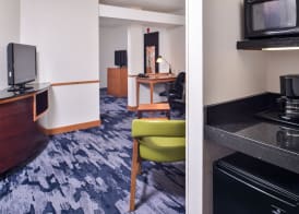 Fairfield Inn and Suites by Marriott Birmingham Pelham/I-65 4