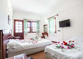 Club Pink Palace Hotel 3