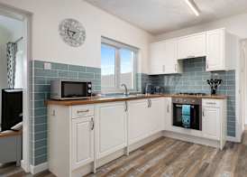 Fern Cottage - Dog Friendly Cottage with Hot Tub 3