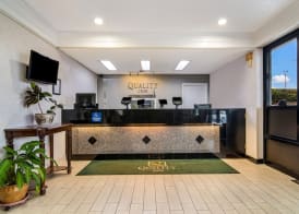 Quality Inn Marietta near Dobbins ARB 3