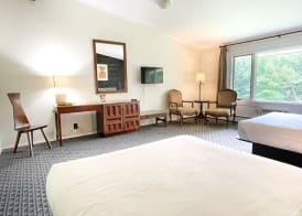 Toll Road Inn 5
