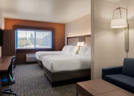 Holiday Inn Express & Suites OROVILLE LAKE by IHG 2