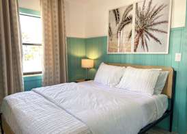 Oasis Palms Resort 4