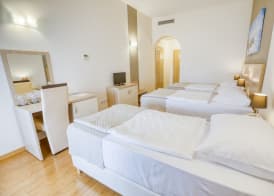 Hotel Villa MiraMar 4
