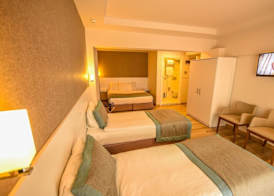 Parion House Hotel 2