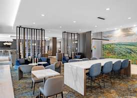 La Quinta Inn & Suites by Wyndham La Habra 5