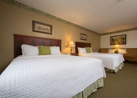 Villa Roma Resort and Conference Center 4