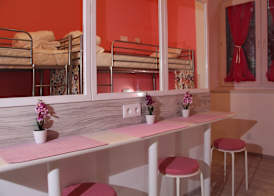 Lorf Hostel&Coffee 5
