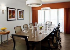 Holiday Inn SAN ANTONIO-RIVERWALK by IHG 3