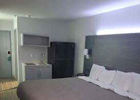 Quality Inn 5