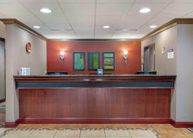 Best Western Cascade Inn & Suites 2