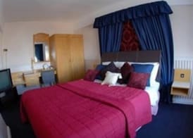 The Bridge Hotel 3
