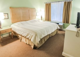 Holly Tree Resort 3