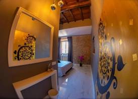 Rhome Luxury suite 2