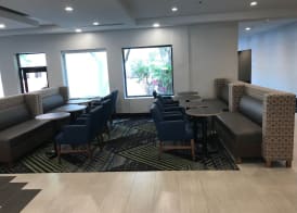 Holiday Inn Express NAPERVILLE by IHG 4