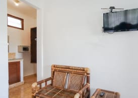 Indopurejoy House - Komala Indah Cottages 5