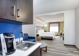 Holiday Inn Express & Suites CLEWISTON by IHG 4