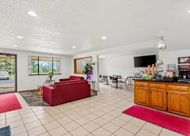 Quality Inn & Suites Howe - Sturgis 3