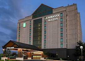 Embassy Suites by Hilton Chicago Lombard Oak Brook 2