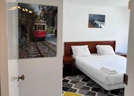 The Pearl - Cascais Guest House - City & Beach 5
