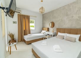 Theo Bungalows Boutique Hotel 3