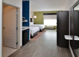 Holiday Inn Express & Suites ROYSE CITY - ROCKWALL by IHG 5