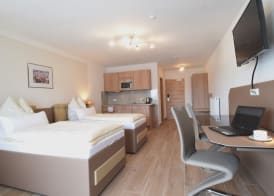 Aparthotel Donaustern 3
