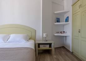 Ikies Santo Filoxenia Apartments 4