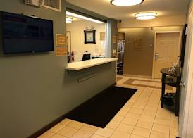Sonesta Simply Suites Charlotte University 2