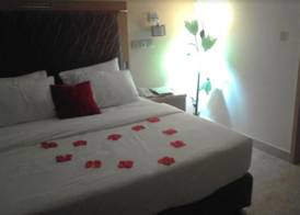 Chariot Hotel 3