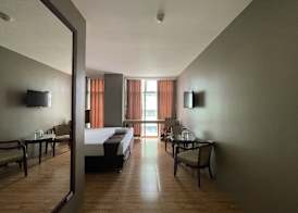 Cebu Capitol Central Hotel & Suites powered by Cocotel 4