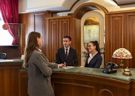 Lancaster Hotel 3