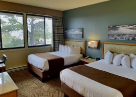 Kachina Lodge - Inside the Park 4