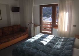 Hotel Diana 2