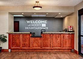 Hampton Inn Longmont 5